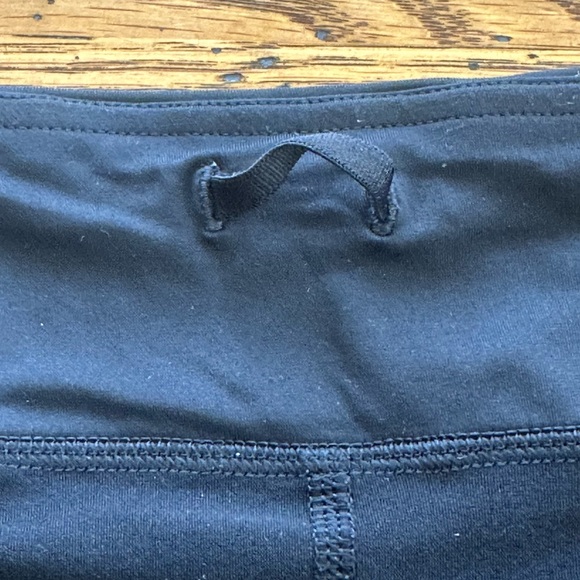 Lululemon Ruffle Skort Sz 10 - Picture 8 of 8